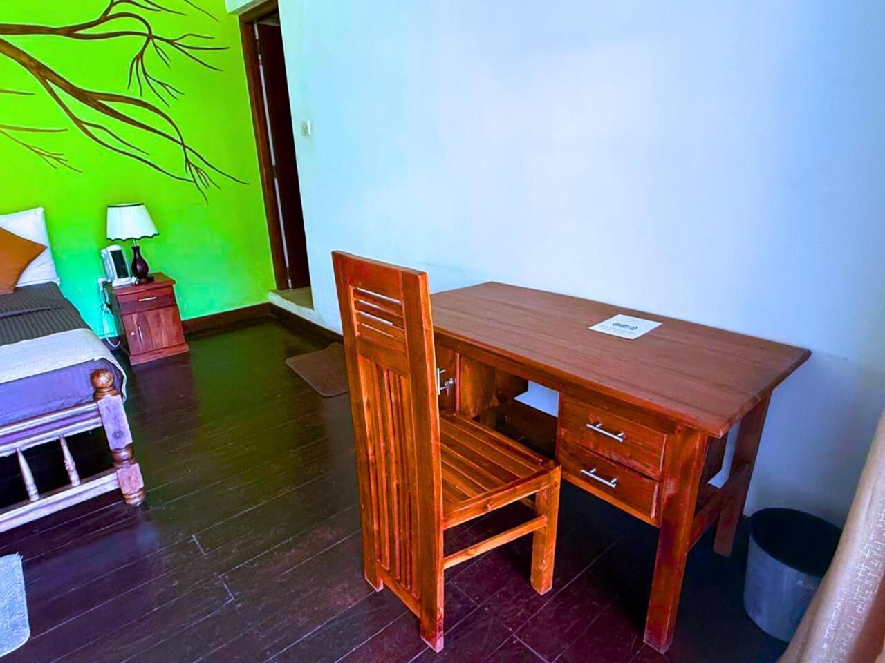 Hotel Notre Dame D'Arcadia Nuwara Eliya Zimmer foto